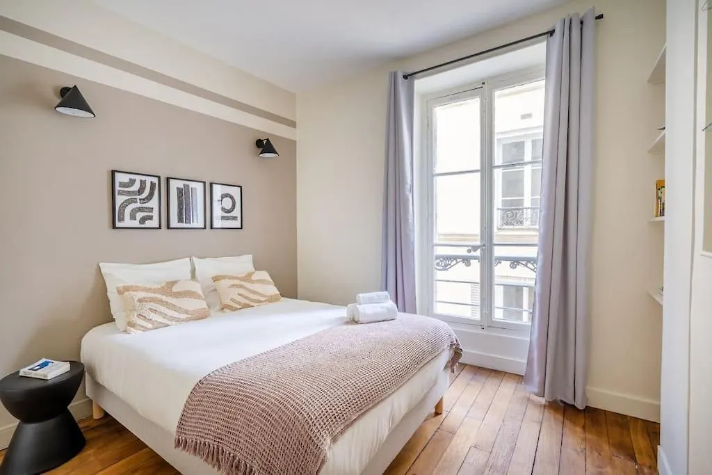 Apartment 4#Two Bedrooms#Champs Elysees#Arc De Triomphe#Ac Paris